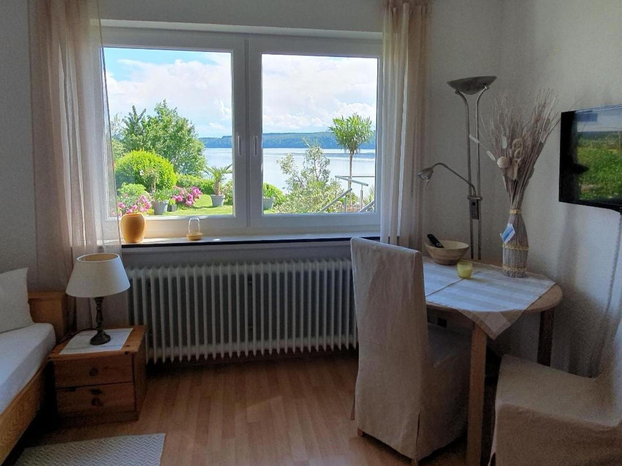 Ferienwohnung Panorama-Seetraum Зиплинген Екстериор снимка